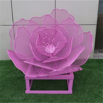 發(fā)光花朵雕塑圖