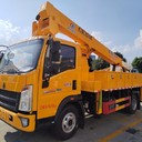 二手廣告牌安裝高空作業(yè)車東風(fēng)多利卡