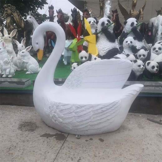 卡通長頸鹿座凳雕塑玻璃鋼動物座椅雕塑設(shè)計