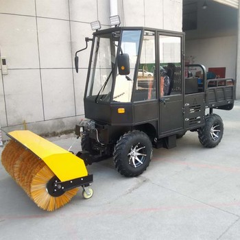 柴油型掃雪車(chē),封閉式擋風(fēng)雪