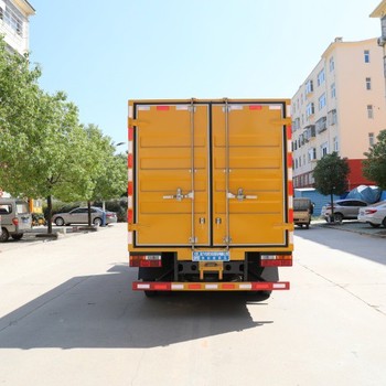 紅薯?xiàng)U物料粉碎車(chē)多少錢(qián)