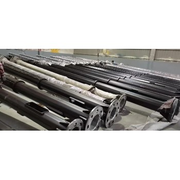黃山供應(yīng)信號(hào)燈桿,道路信號(hào)燈桿