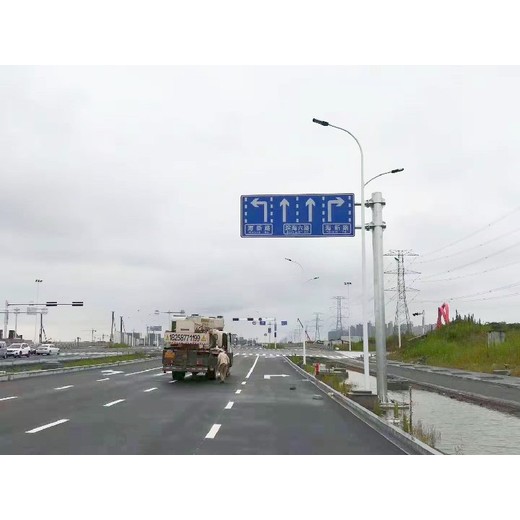 黃山供應(yīng)標(biāo)志桿,公路標(biāo)志桿
