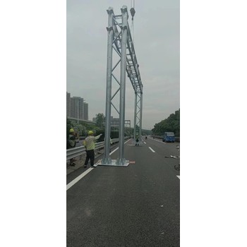 黃山供應(yīng)信號(hào)燈桿,道路信號(hào)燈桿