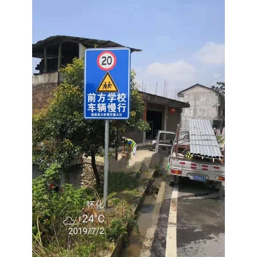 臨汾供應標志桿,單立柱交通標志桿價格