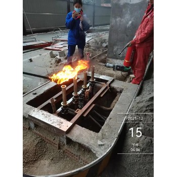 內(nèi)江儲油設(shè)備清洗團隊