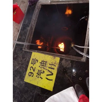 內(nèi)江儲油設(shè)備清洗團隊