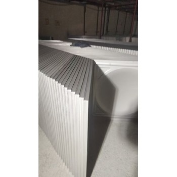 俞歐環(huán)保正方形/圓柱形災后應急供水SUS304不銹鋼水箱電話