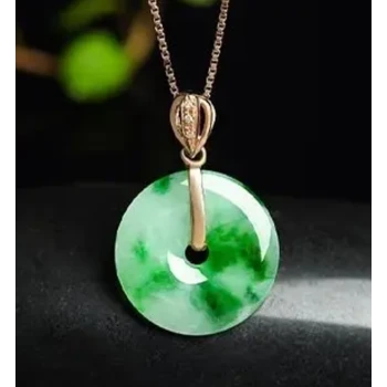 珙縣回收翡翠手鐲適合個(gè)人珠寶立即變現(xiàn)