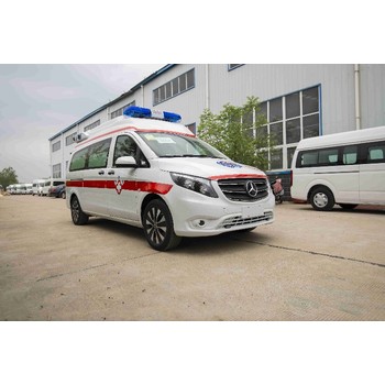 急救車奔馳梅德賽斯轉(zhuǎn)運(yùn)車