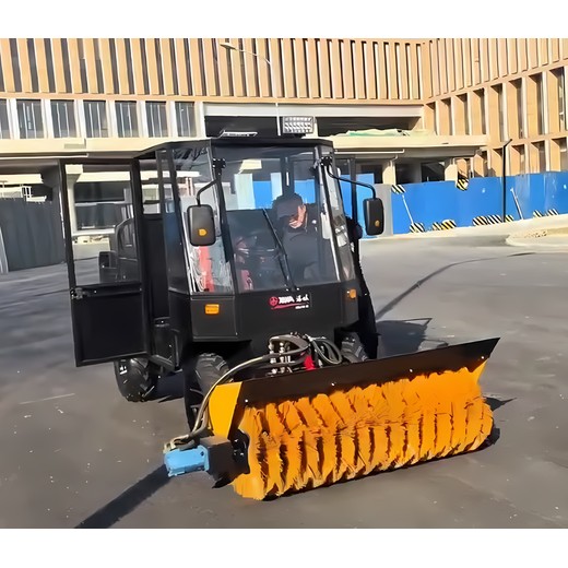 社區(qū)駕駛室除雪車SSJ18-16,電動升降，絞盤控制高低