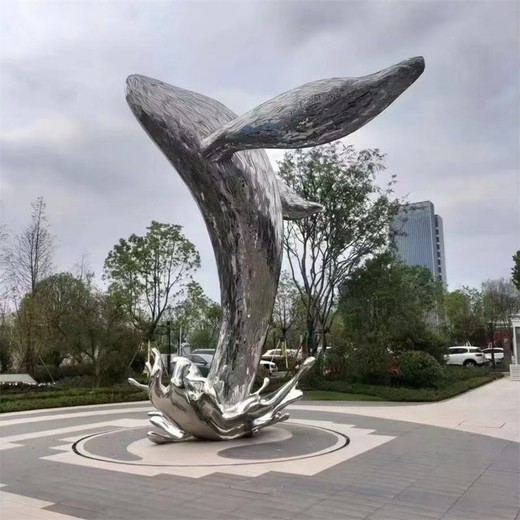 發(fā)光鏤空水景雕塑抽象發(fā)光鯨魚雕塑廠家