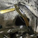 遠程遙控操作永川琦源重工礦用固定式破碎錘價格