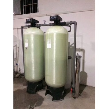 松原鏡片廠7噸軟化水設備除水垢效果怎么樣