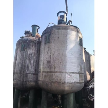 二手反應罐2噸3噸運行平穩(wěn)型號