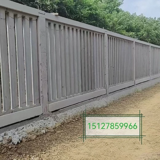 護欄水泥-三明生產(chǎn)鐵路高鐵混凝土防護柵欄