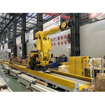 泰州提效率降成本重載機器人地軌焊接搬運