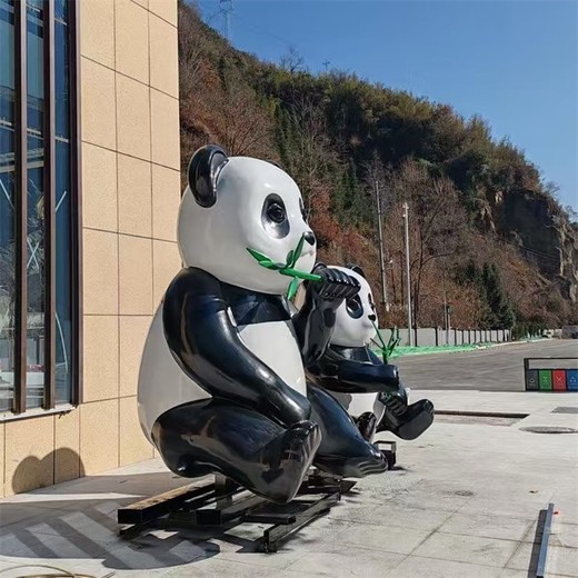 幾何抽象動物雕塑仿真玻璃鋼熊貓雕塑