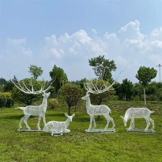 方格鹿雕塑上百款鹿造型供您參考設(shè)計制作安裝