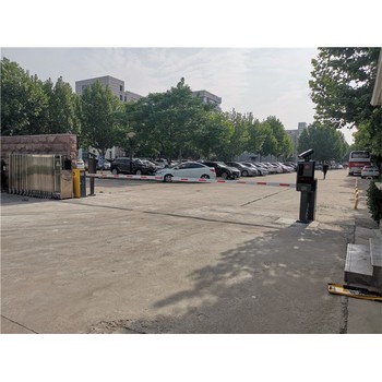 長清區(qū)廣告道閘停車場管理系統(tǒng)