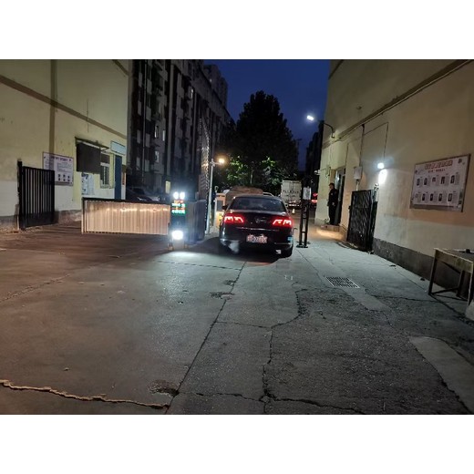 歷城區(qū)廣告道閘車牌號碼識別系統(tǒng)