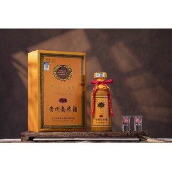 茅臺(tái)鎮(zhèn)老酒醬酒之源南將·15好喝不上頭