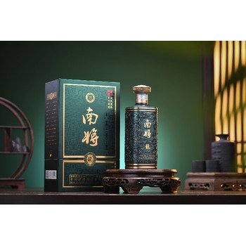 茅臺鎮醬酒之源南將·龍20好喝不上頭