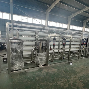 濮陽凈化水設(shè)備18.9升桶裝水灌裝機(jī)ro膜壓力高