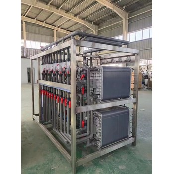 中鋁礦業(yè)2T/H工業(yè)超純化水設(shè)備軟化水設(shè)備安裝維修