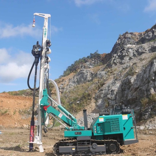 光伏鉆機湖北工程機械孔山KS666微型樁鉆機