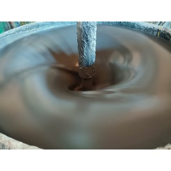 云南高固含量石墨烯氟硅煙囪防腐涂料