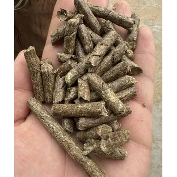 高陽生產(chǎn)花生秧顆粒