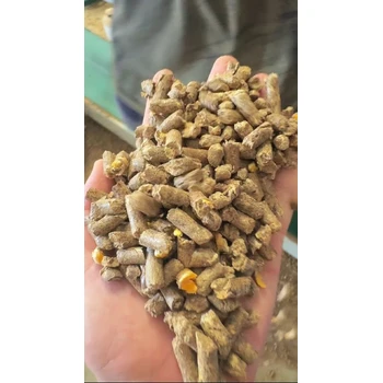 盧灣生產(chǎn)花生秧顆粒