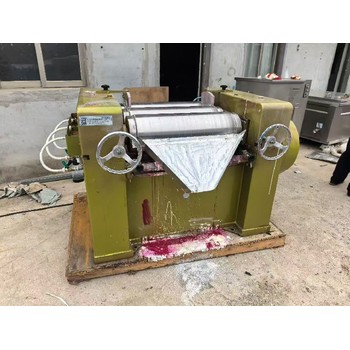 回收涂料三輥研磨機(jī)橡膠三輥研磨機(jī)