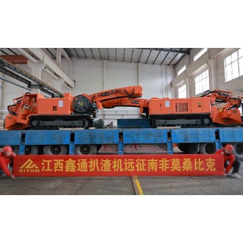 礦山用的扒渣機(jī)維護(hù)方便鑫通機(jī)械