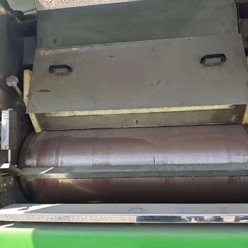 二手陶瓷三輥研磨機(jī)回收濕法三輥研磨機(jī)