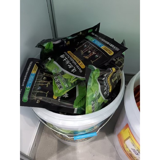 調(diào)理土壤厚禾生物追肥松土精排名,松土精廠家批發(fā)招商
