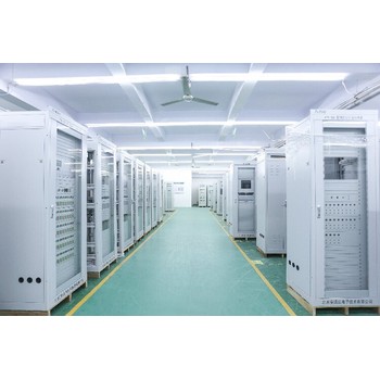 西藏變配電站保護(hù)通訊屏價(jià)格,微機(jī)保護(hù)綜合保護(hù)測(cè)控屏