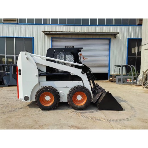 淮北廠價LZ55滑移裝載機