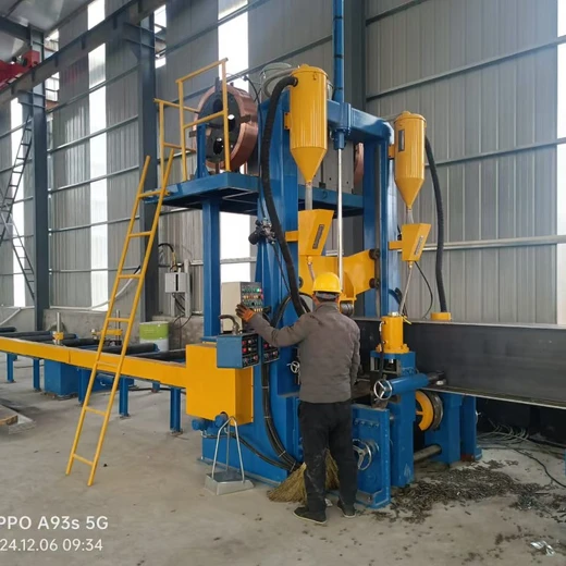 湖南株洲攸縣皇泰H型鋼組焊矯一體機(jī)參數(shù)生產(chǎn)廠家組焊矯一體機(jī)