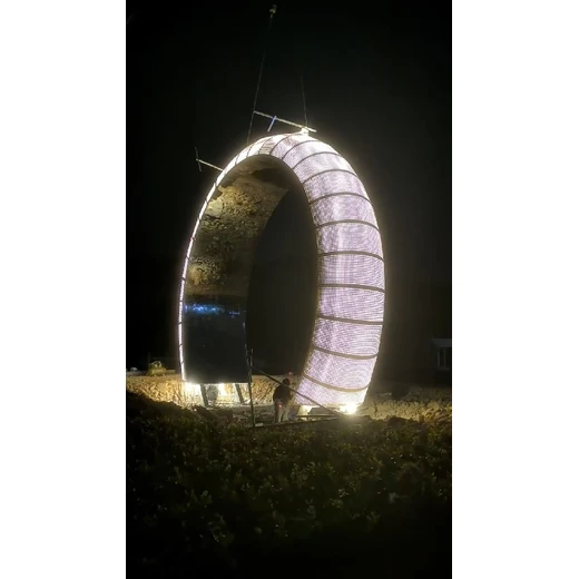 徐州紀(jì)念館不銹鋼雕塑制作聯(lián)系方式,不銹鋼雕塑景觀設(shè)計