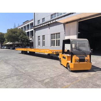 廠區(qū)生產(chǎn)用電動拖車，牽引電瓶車