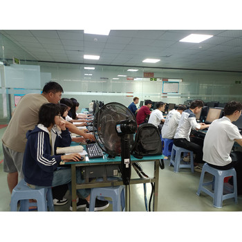 東莞UG模具設計培訓班-萬江天驕職校
