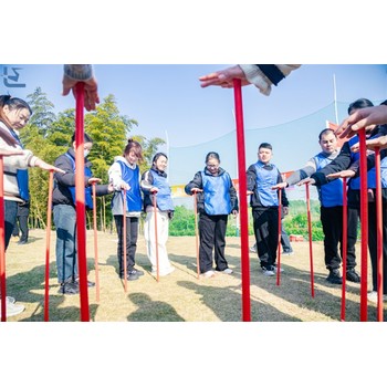 無(wú)錫團(tuán)建活動(dòng)基地?zé)o錫拓展培訓(xùn)基地?zé)o錫拓展團(tuán)建公司