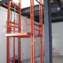 東湖區(qū)升降液壓貨梯廠家升降平臺啟運液壓升降貨梯鏈條式貨梯