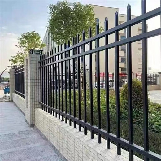 鋅鋼圍墻鐵欄桿工廠圍墻隔離柵欄庭院別墅鋅鋼防護欄桿圍墻護欄