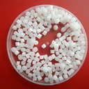 PE防霧母料-95%含量-吹膜內(nèi)添加使用-138℃熔點(diǎn)-柱狀顆粒