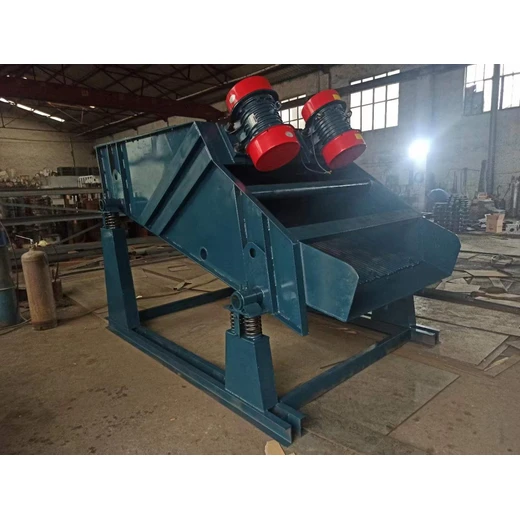 工業(yè)振動(dòng)電機(jī)廠家380V振動(dòng)器4級(jí)0.09KW新鄉(xiāng)宏達(dá)電機(jī)支持定做