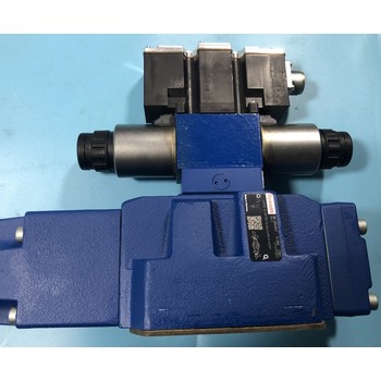 力士樂4WRZE25W8-220-7X/6EG24N9K31/A1D3M比例閥當(dāng)天發(fā)貨