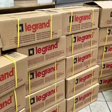 TCL羅格朗開關(guān)面板插座代理商